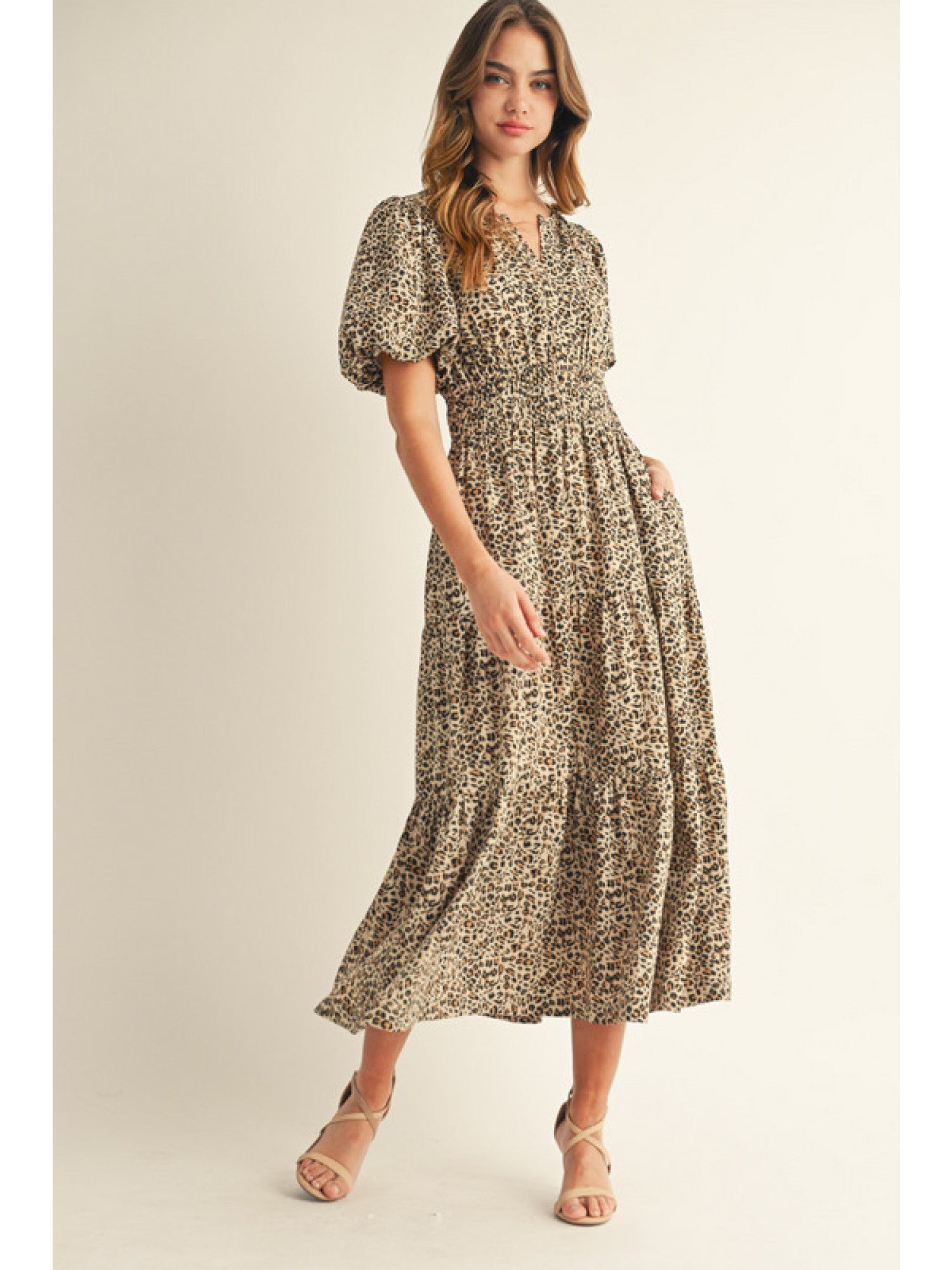 Short Puff Sleeves Tiered Leopard Midi Dress