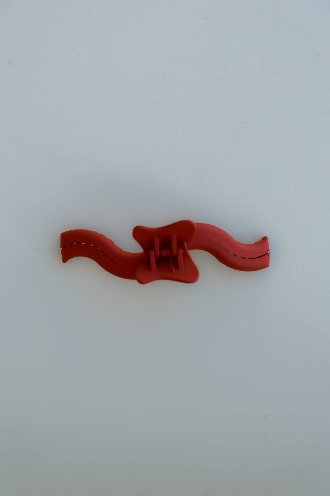 Kaxi Wavy Original Hold Everything Claw