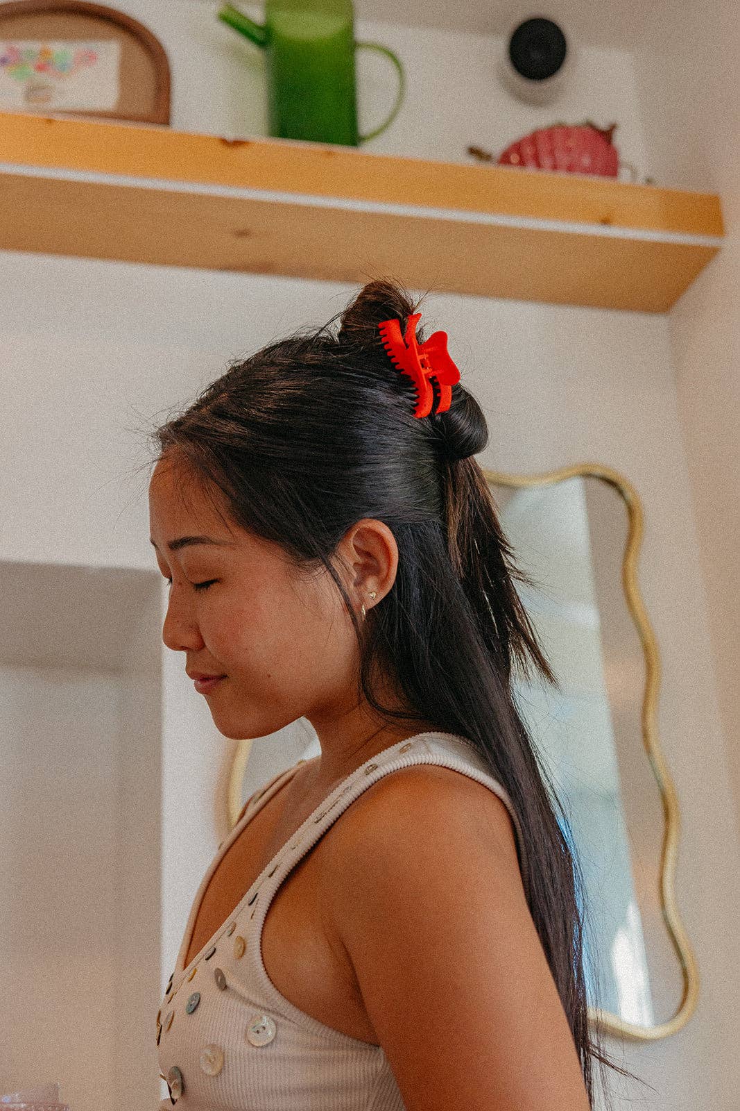 Kaxi Mini Wavy Hold Everything Claw Clip