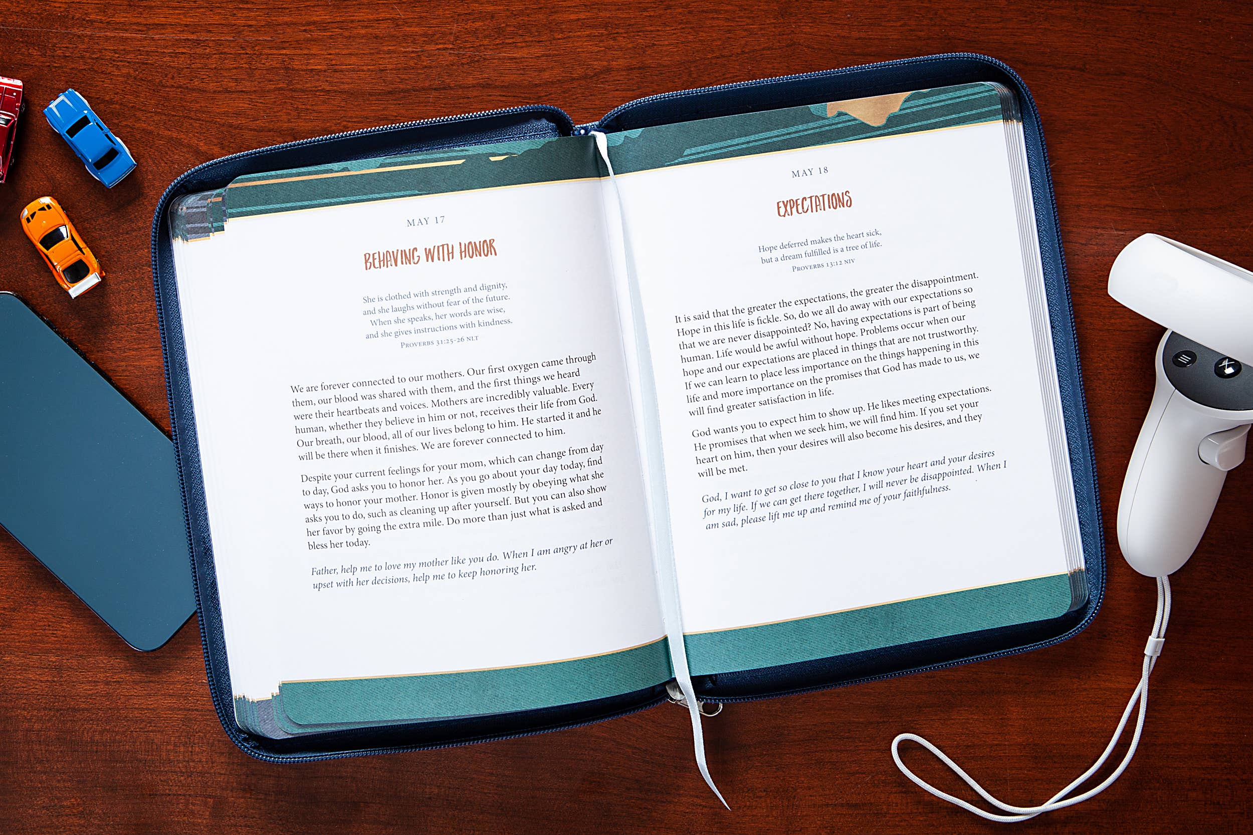 Strength for Today for Teen Guys Devotional