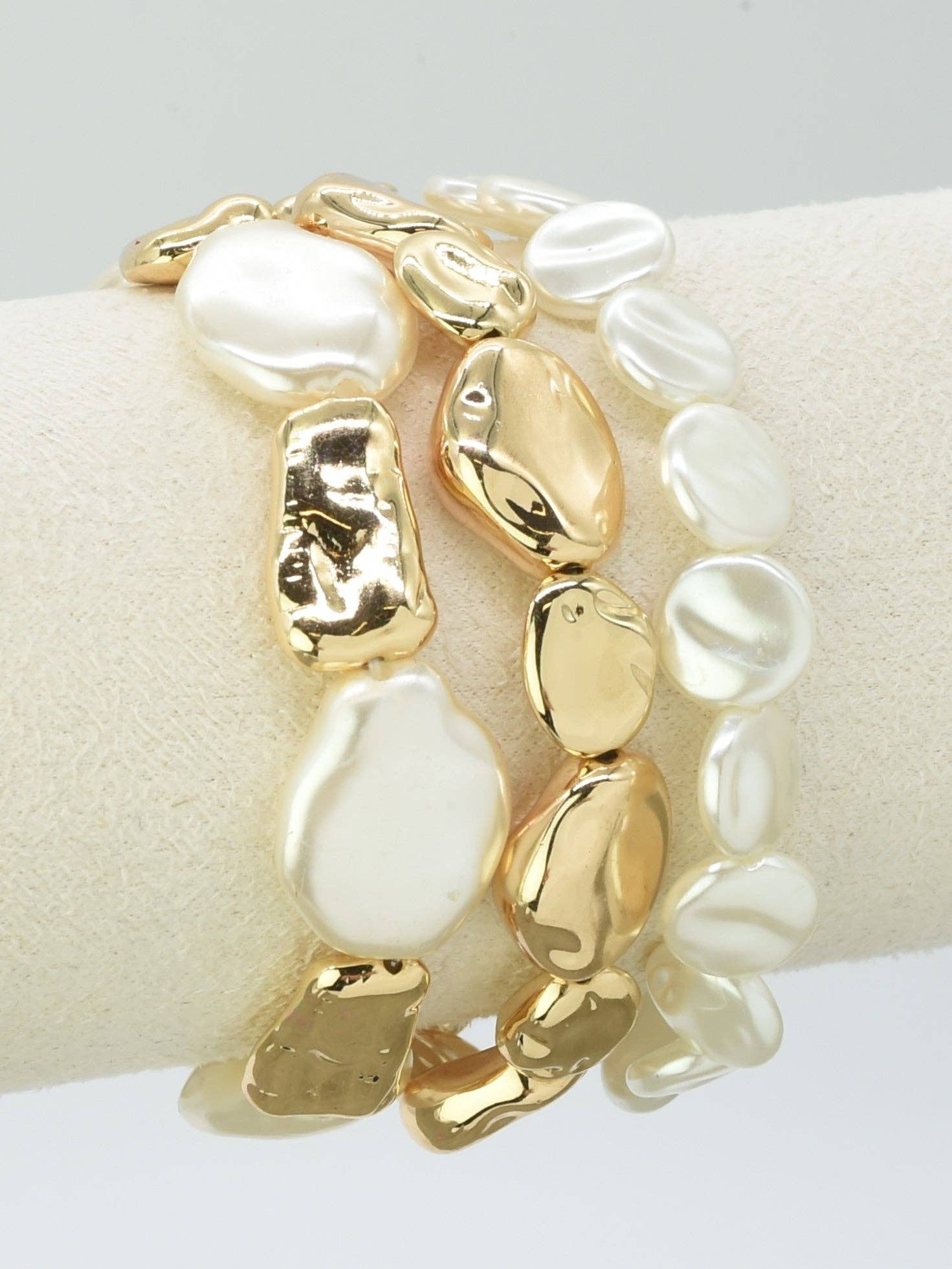 Set of 3 Textured Gold and Pearl Stretch Bracelets