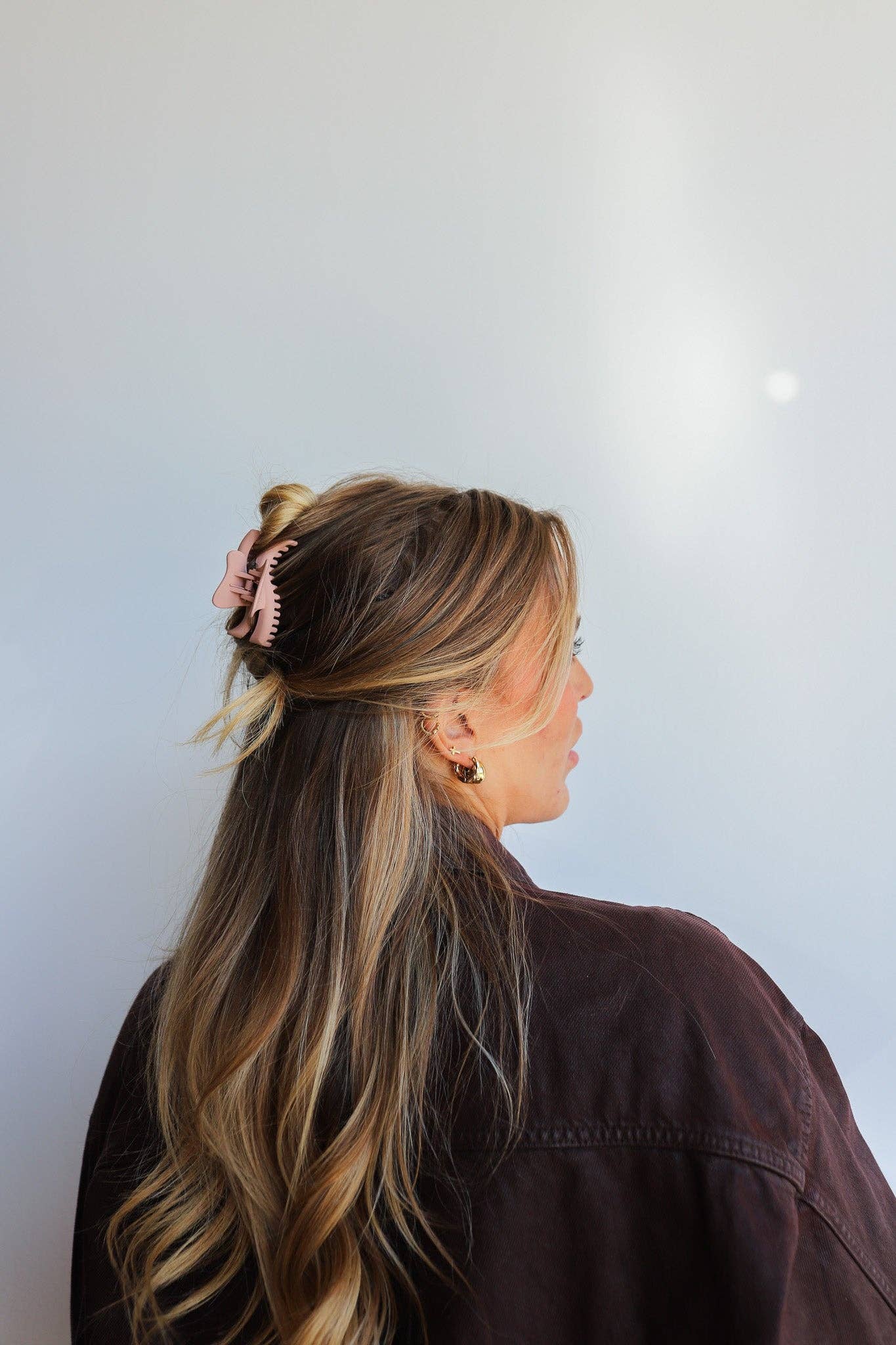 Kaxi Mini Wavy Hold Everything Claw Clip