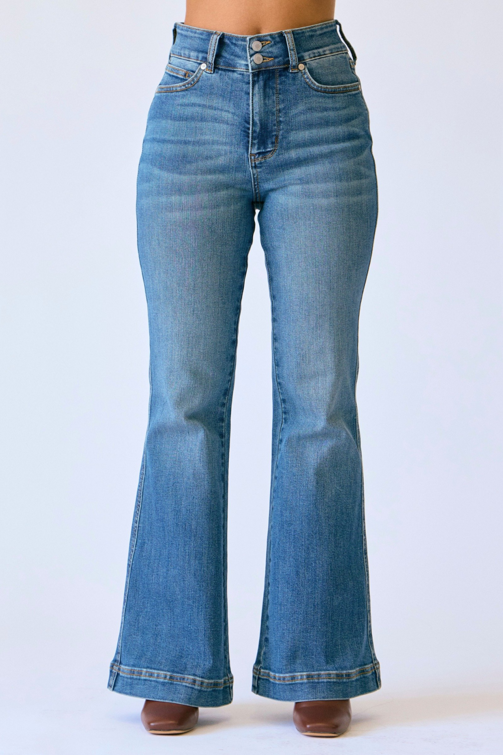 Judy Blue Petite Flare Jeans