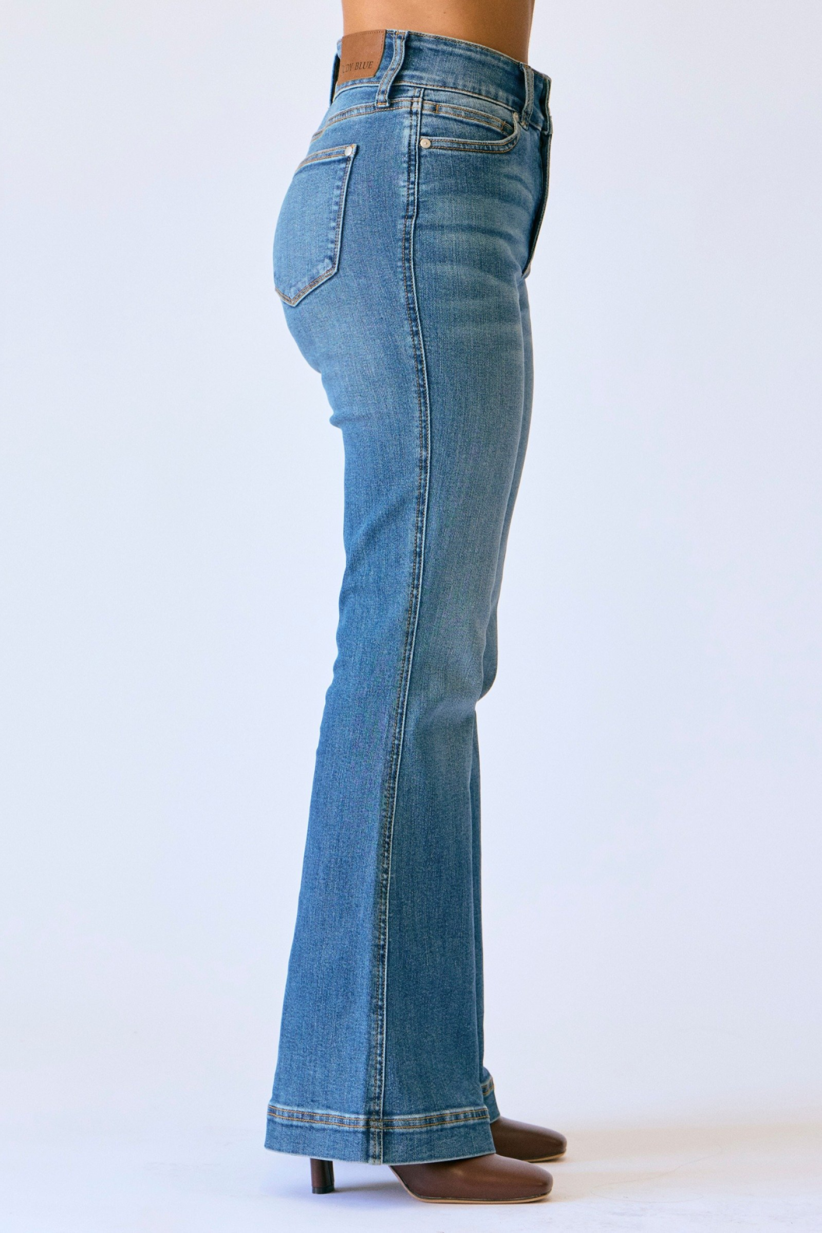 Judy Blue Petite Flare Jeans