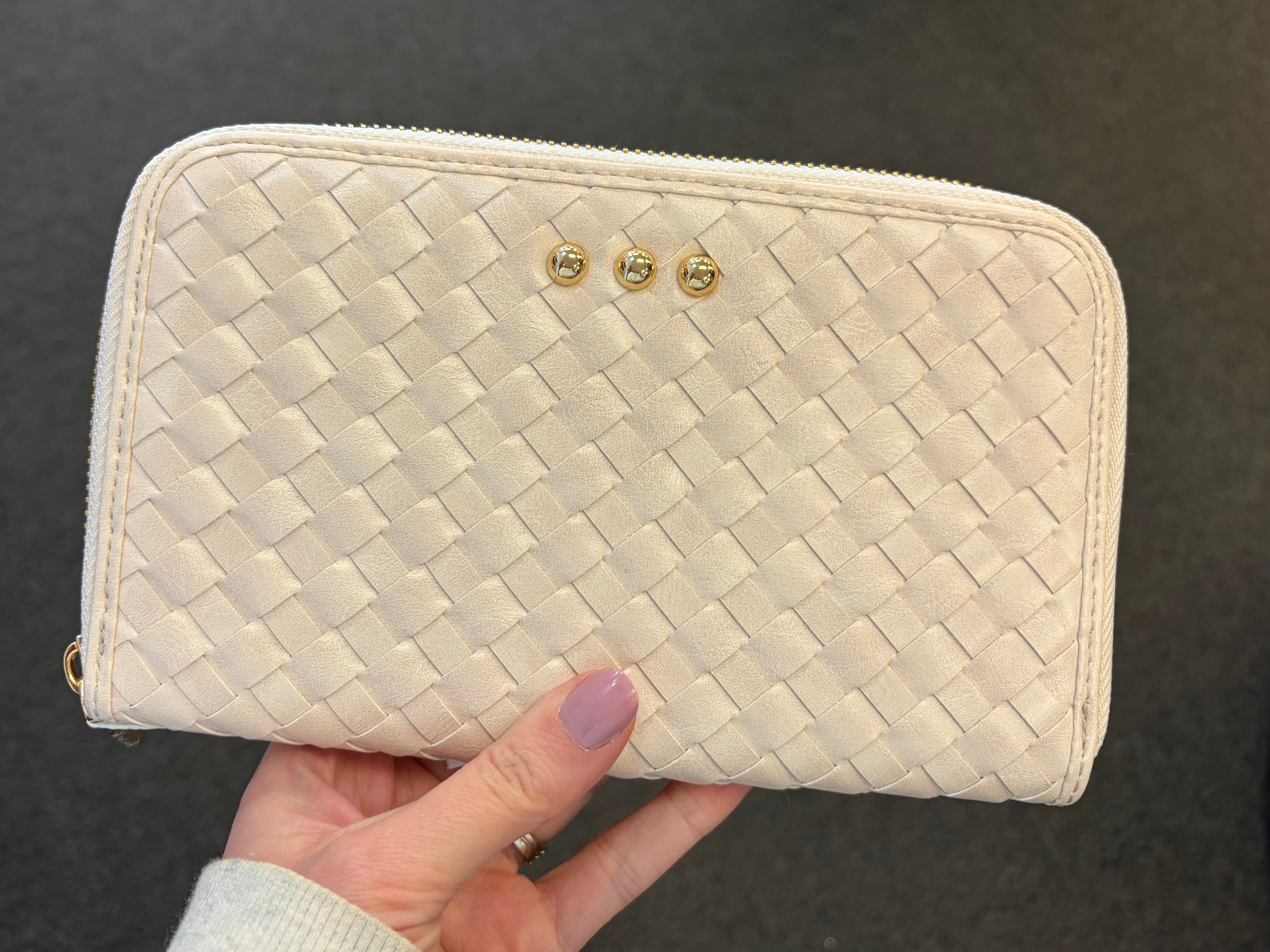 Lenni Large Zip Woven Wallet