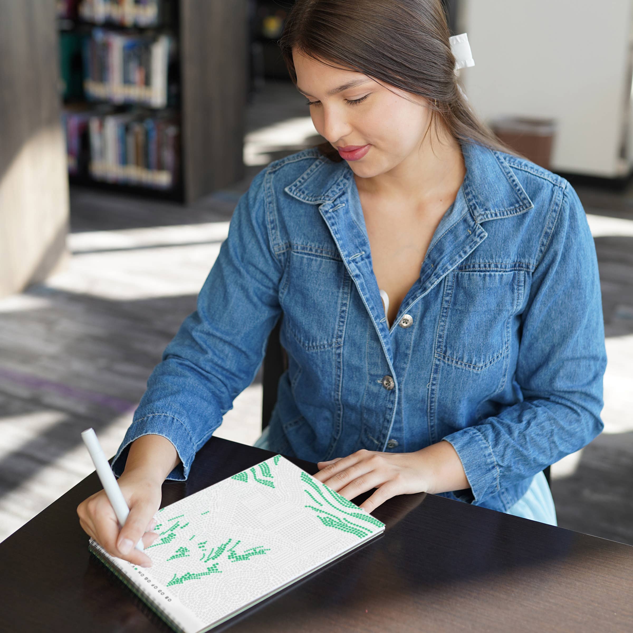 FlowArt Dot By Letter - Snowed In