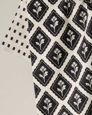 Geometry Maggie Luxe Kitchen Towel
