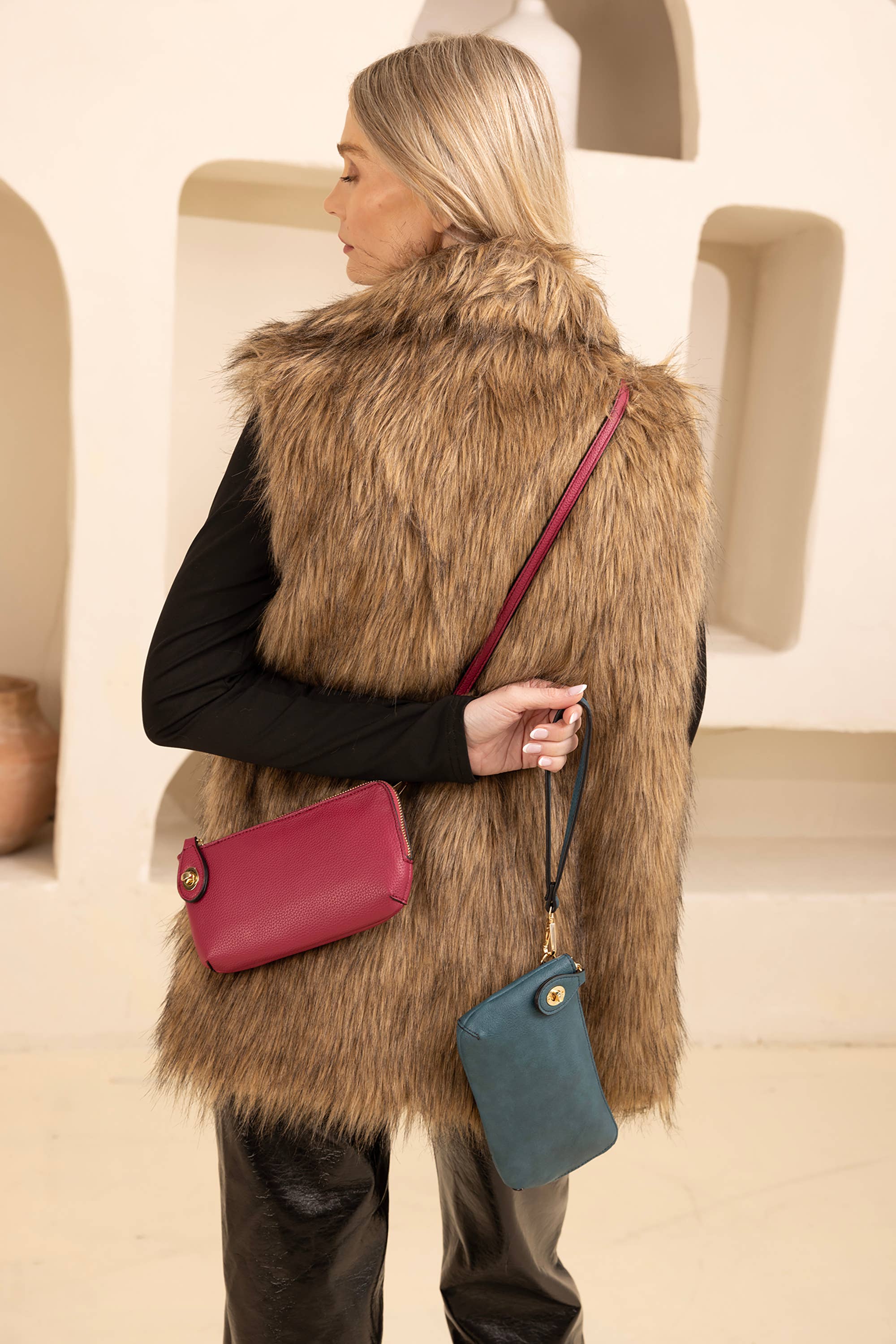 Kendall Crossbody Wristlet w/ Twist Lock Closure