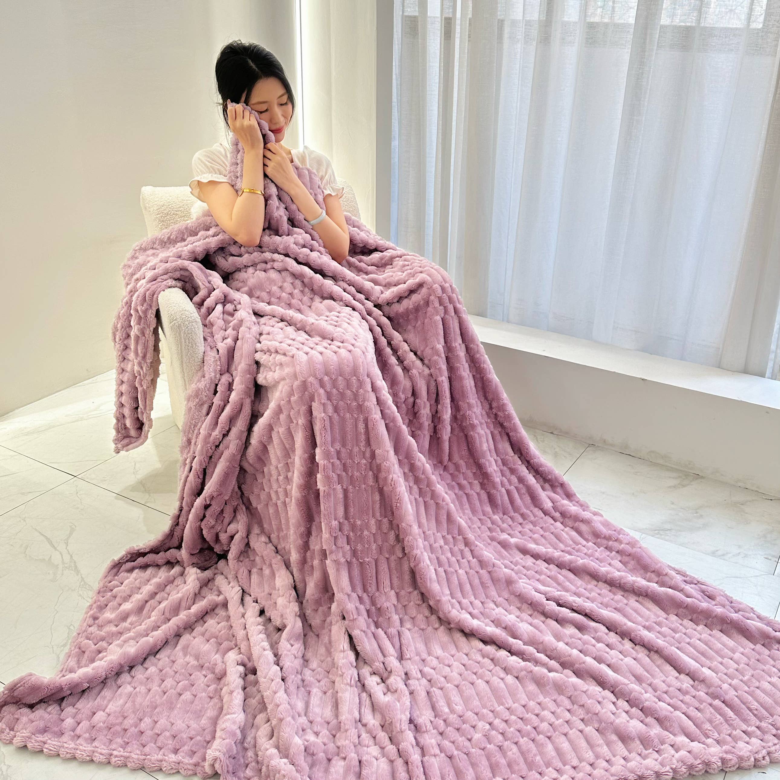 Bubble-Texture Ultra Plush Blanket