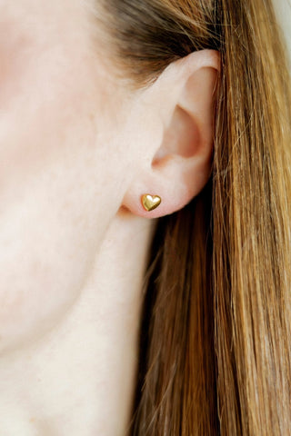 Hadley Gold Heart Screwback Stud Earrings