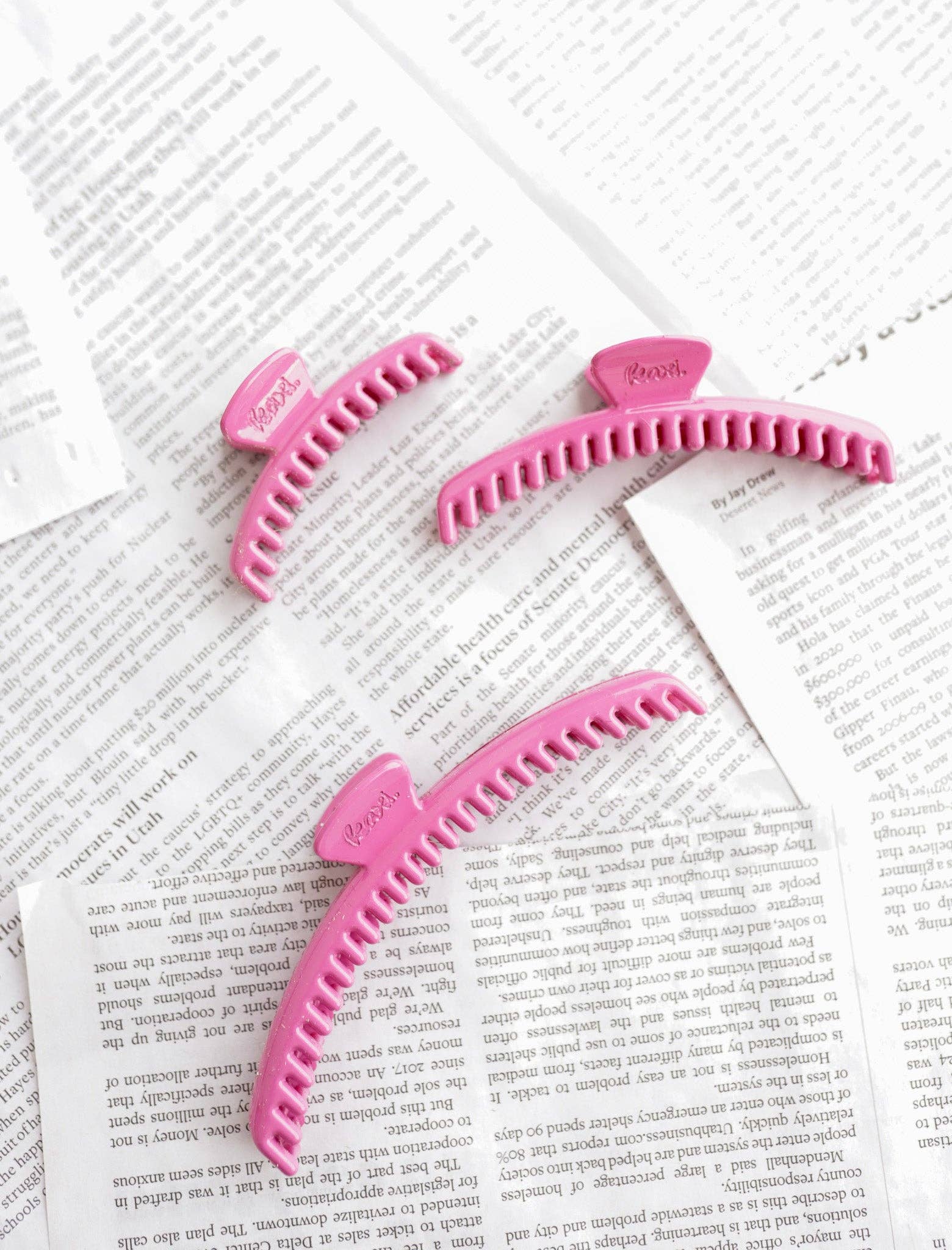 Shiny Original Hold Everything Claw Clip