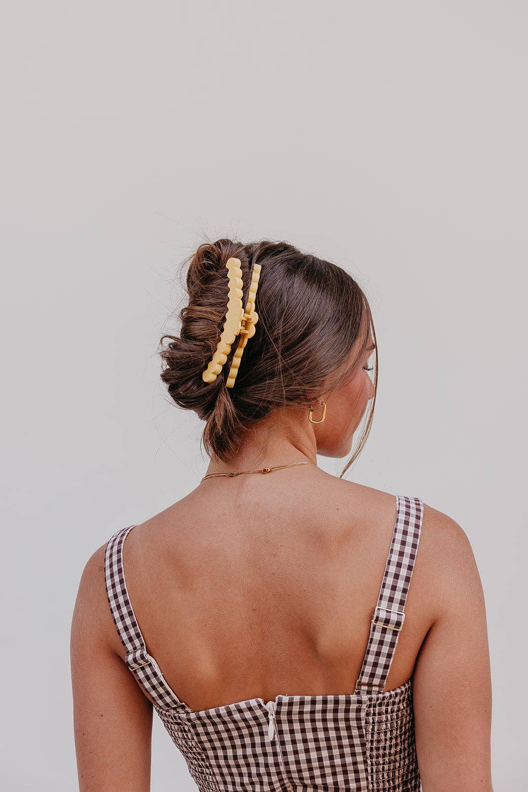 KAXI Scalloped Midi Hold Everything Claw Clip
