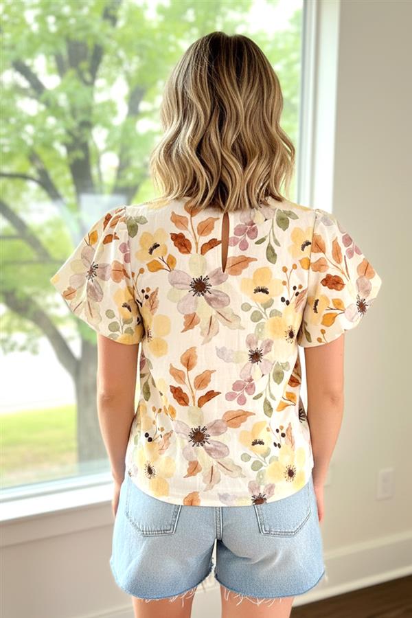 Short Balloon Sleeve Floral Top
