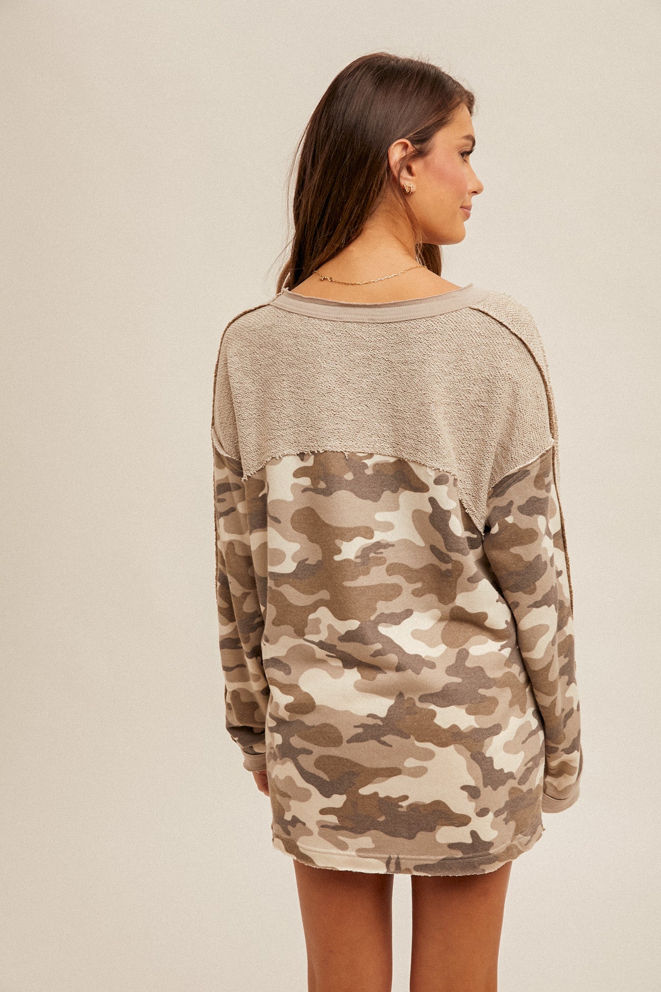 Camouflage Print Pullover Sweatshirt