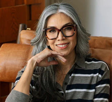 Peepers Cleo Blue Light Reading Glasses – Brown Ombre Horn