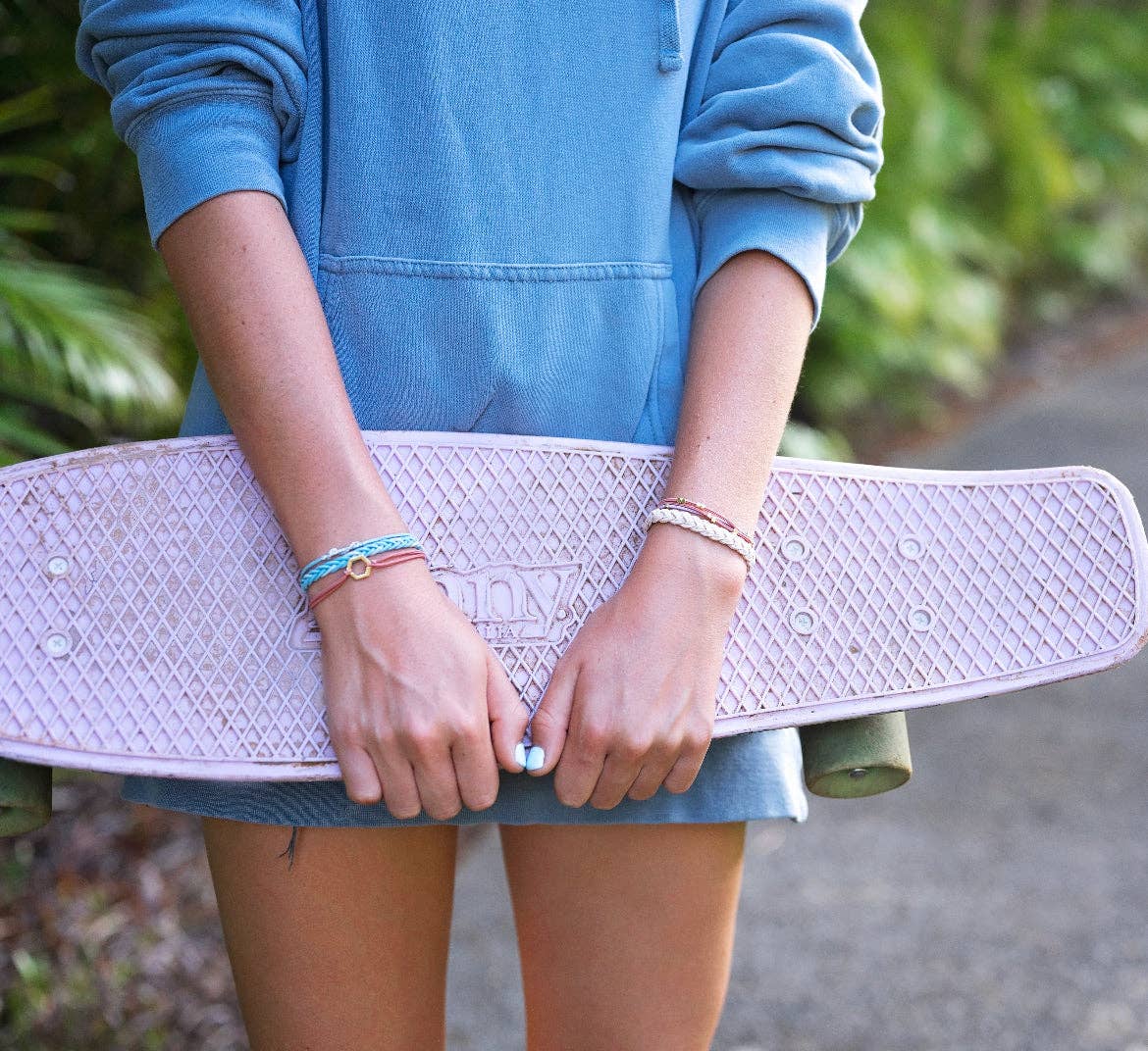 * Live  Hair Tie Bracelets