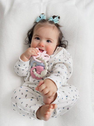 Itzy Trio™ Bow Teething Charms