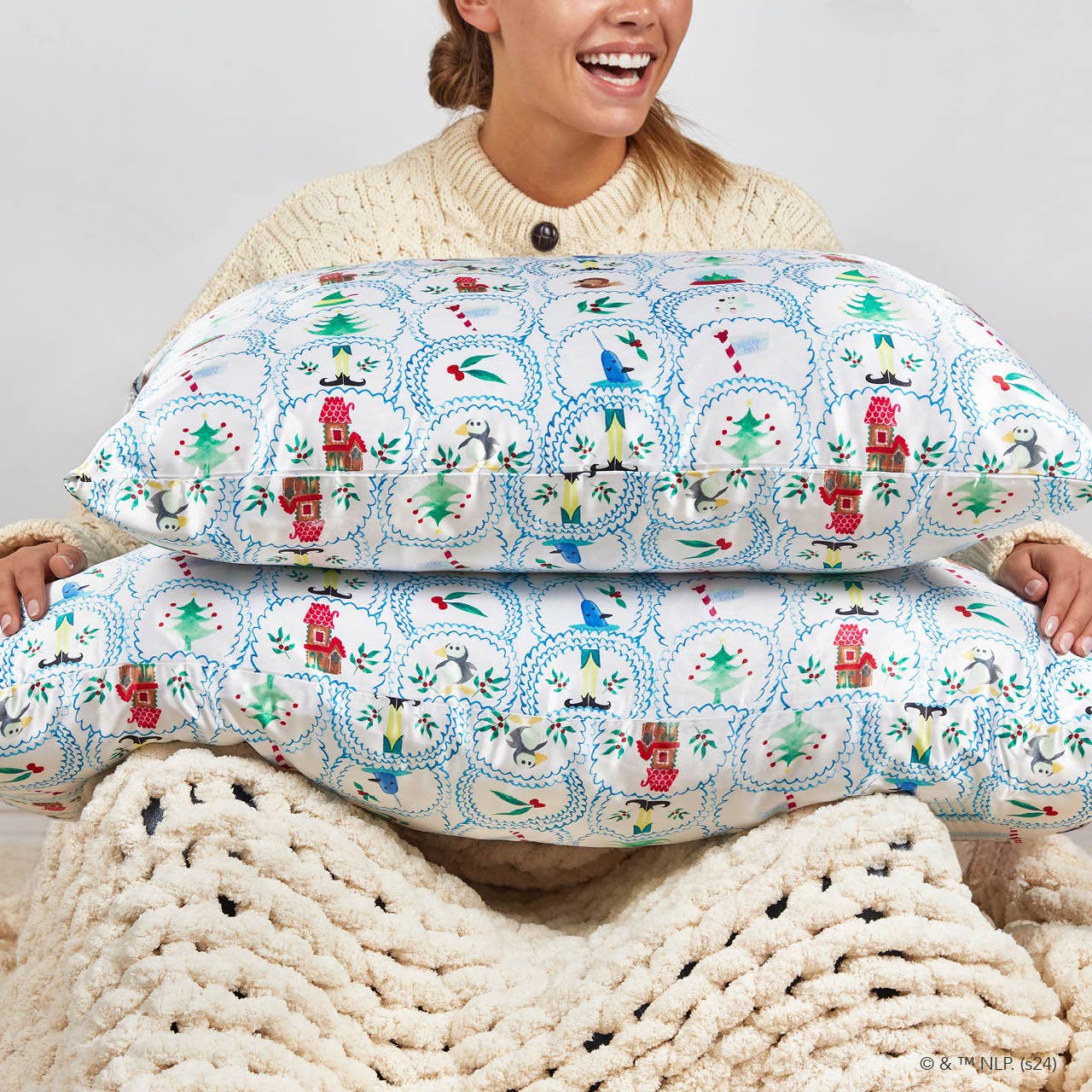 Elf Kitsch Satin Pillowcase Standard - North Pole