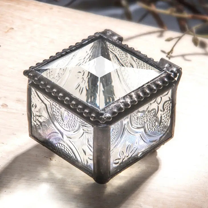 Vintage Clear Ring Jewelry Box