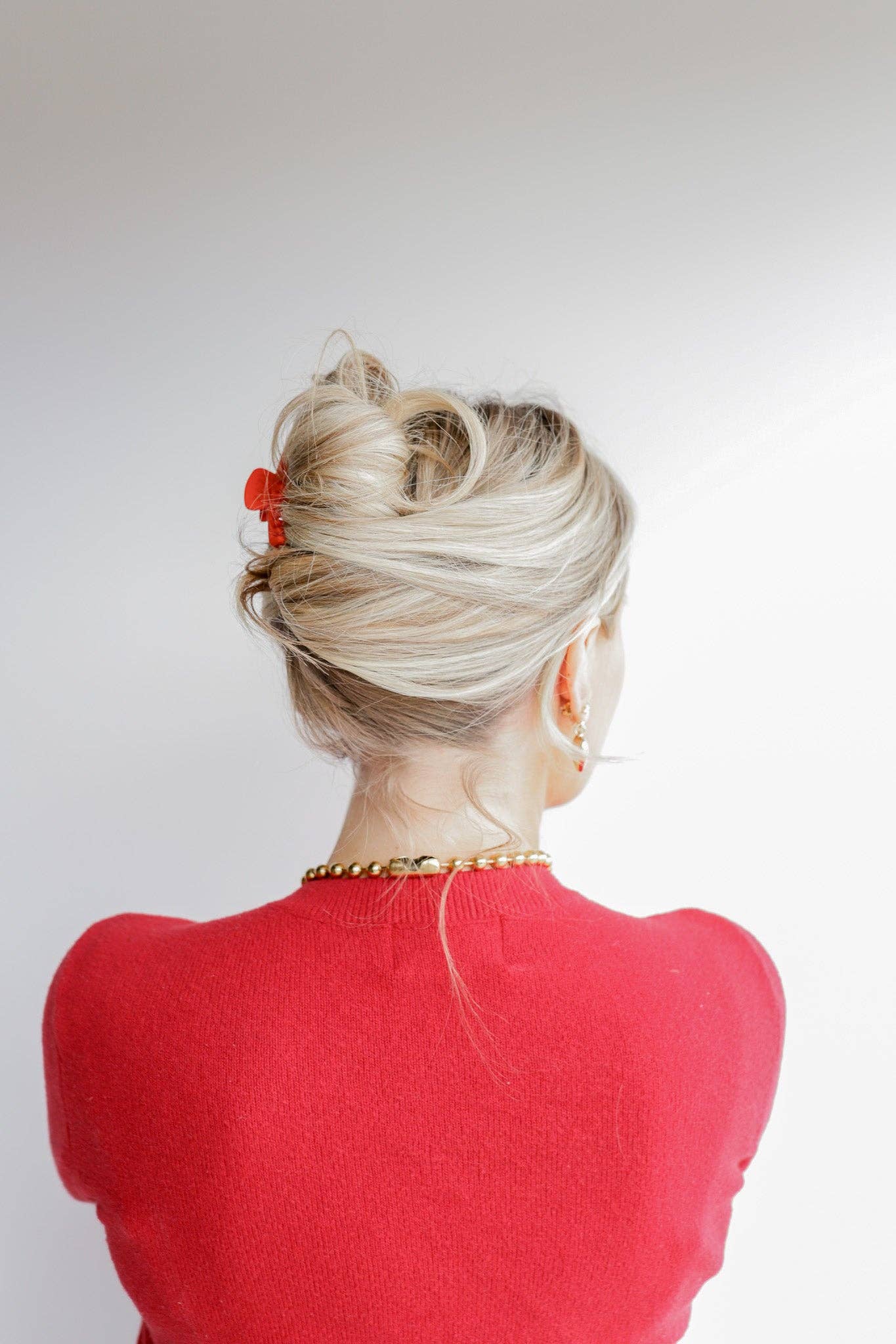 Matte Mini Hold Everything Claw Clip