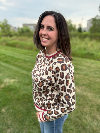 Women's Leopard Jacquard Crew Neck Sweater with Burgundy Trim