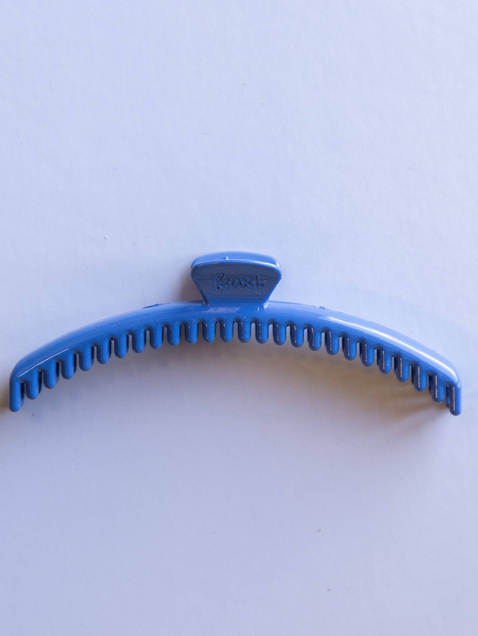 Shiny Original Hold Everything Claw Clip