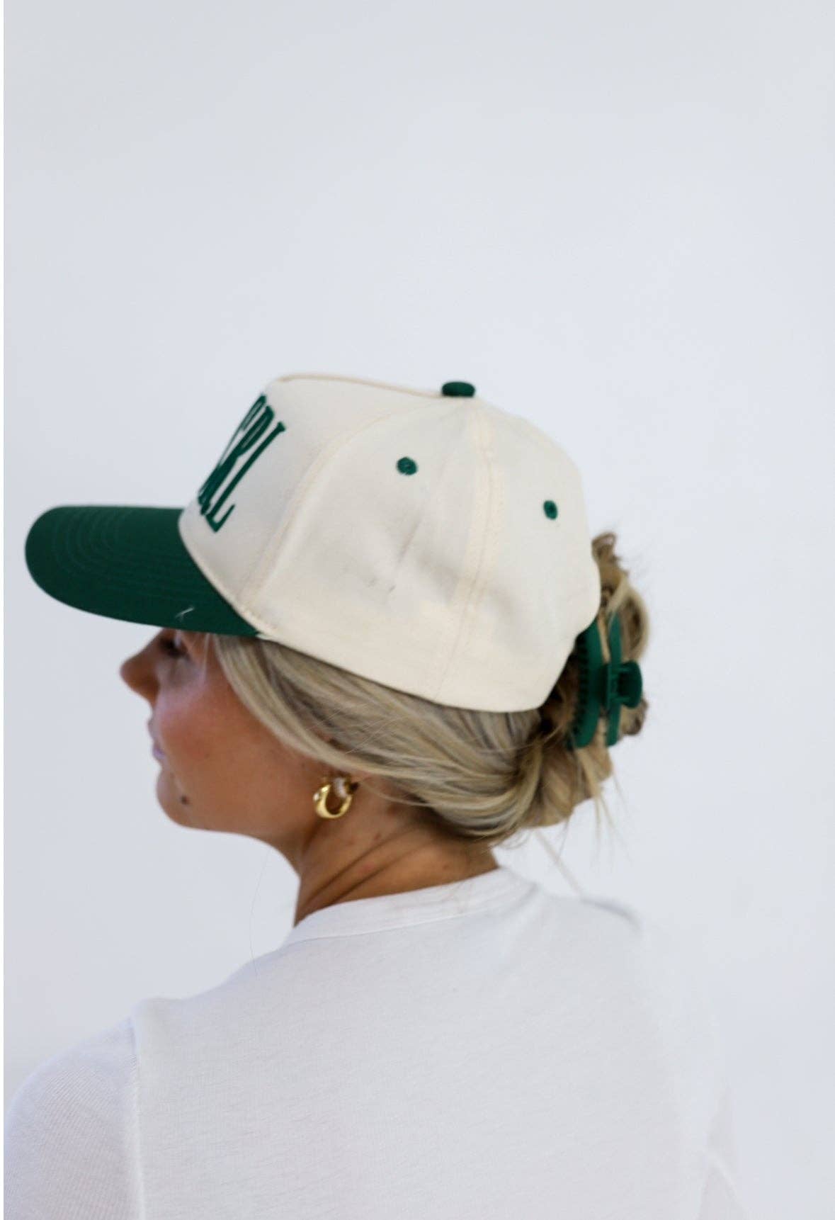 Matte Mini Hold Everything Claw Clip