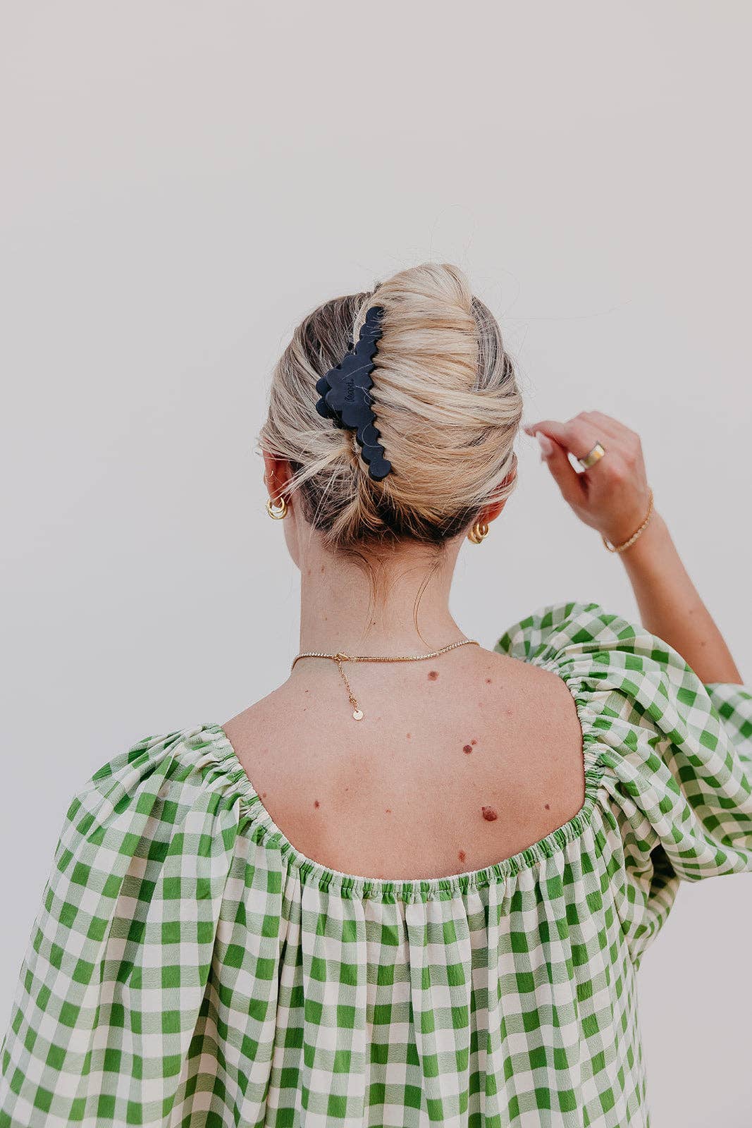 KAXI Scalloped Midi Hold Everything Claw Clip