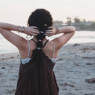 K'Lani Radiant Seashell Hair Tie Bracelet Set