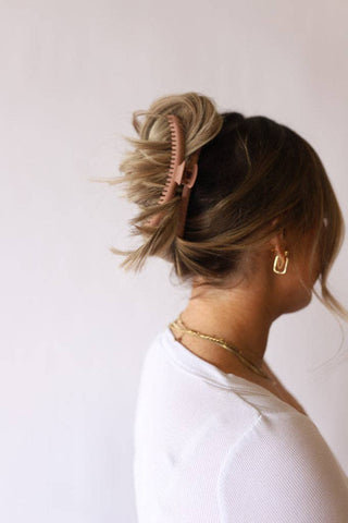 Matte Original Hold Everything Claw Clip