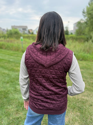 Women's Quilted Zip-Up Hoodie Vest with Pockets