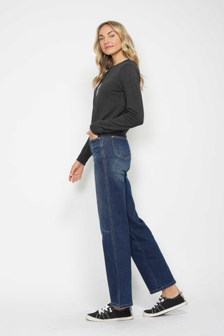 Judy Blue Tummy Control Straight Jeans