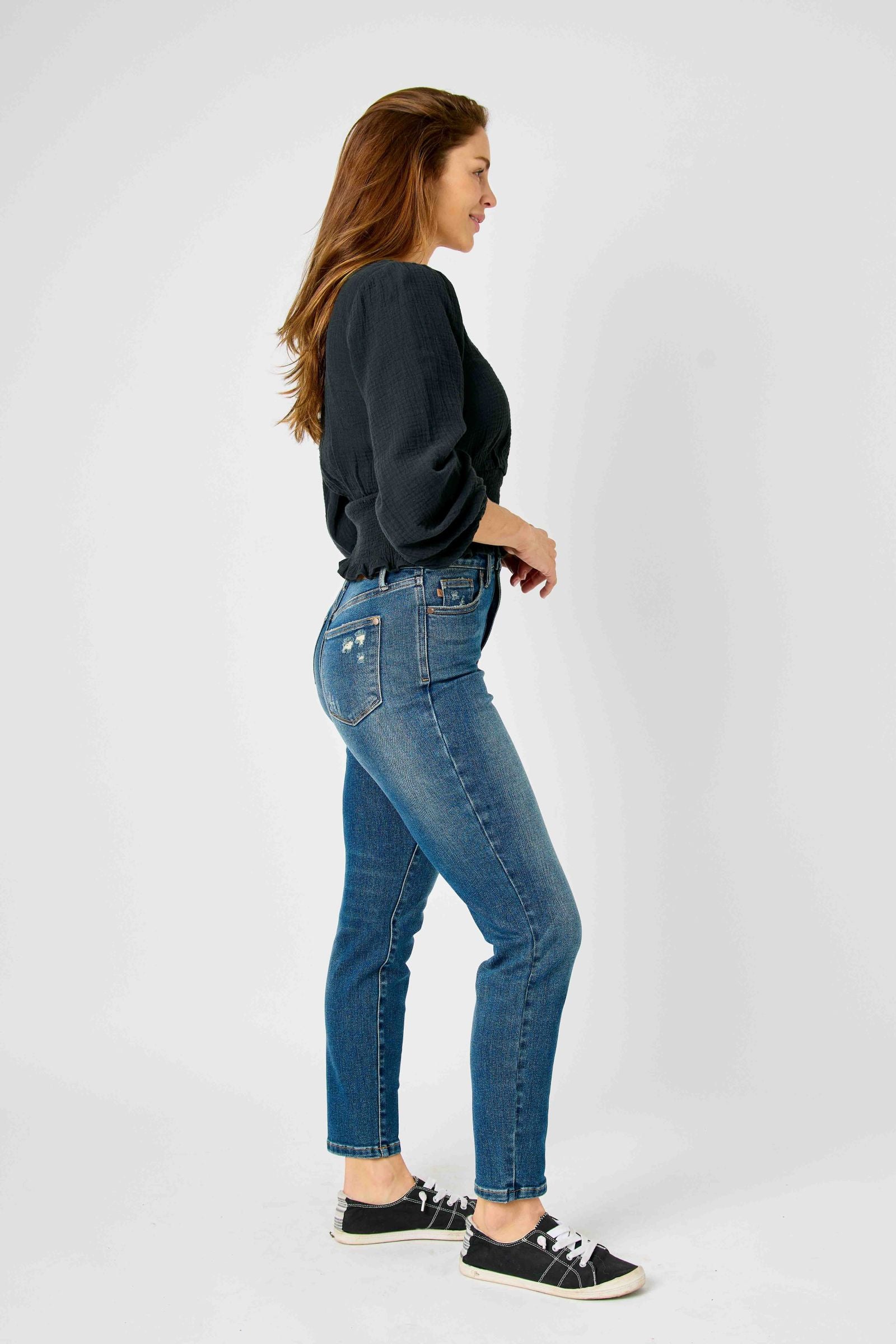 Judy Blue Tummy Control Slim Jeans