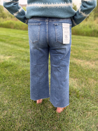 Women's High Rise Crop Wide Leg Creased Jeans