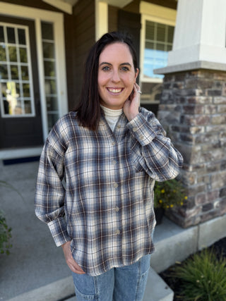 Women's Plaid Button Down Shirt