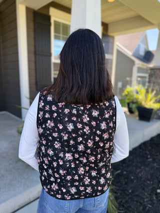 Floral Quilted Vest | Women's Sleeveless Snap-Front Vest
