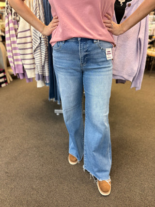Risen Smoothing Wide Leg High Rise Jeans