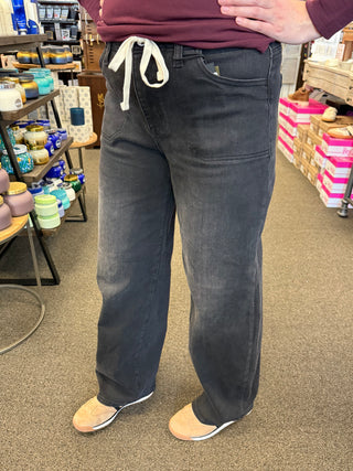 Risen High Rise Wide Baggy Jeans
