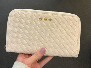 Lenni Large Zip Woven Wallet