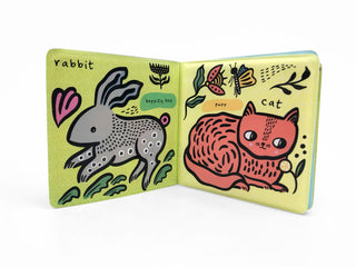Wee Gallery Who Loves Pets? Color-Changing Bath Book