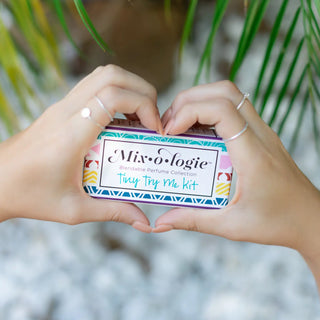 Tiny Try Me Kit - A Perfume Discovery Sampler Kit