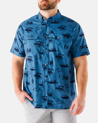 Waggle Wake Life Men's Outpost Short Sleeve Button Down Shirt