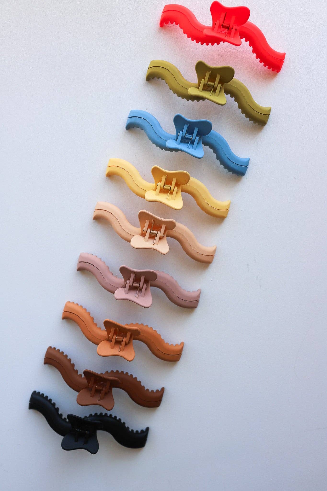 Kaxi Wavy Original Hold Everything Claw