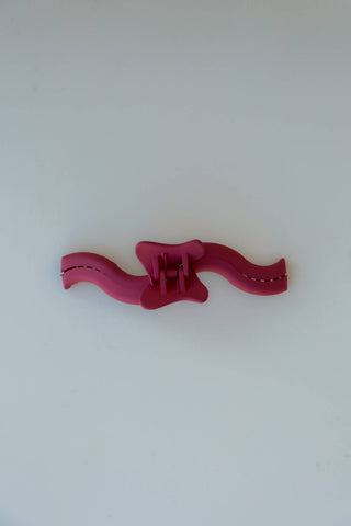 Kaxi Wavy Original Hold Everything Claw