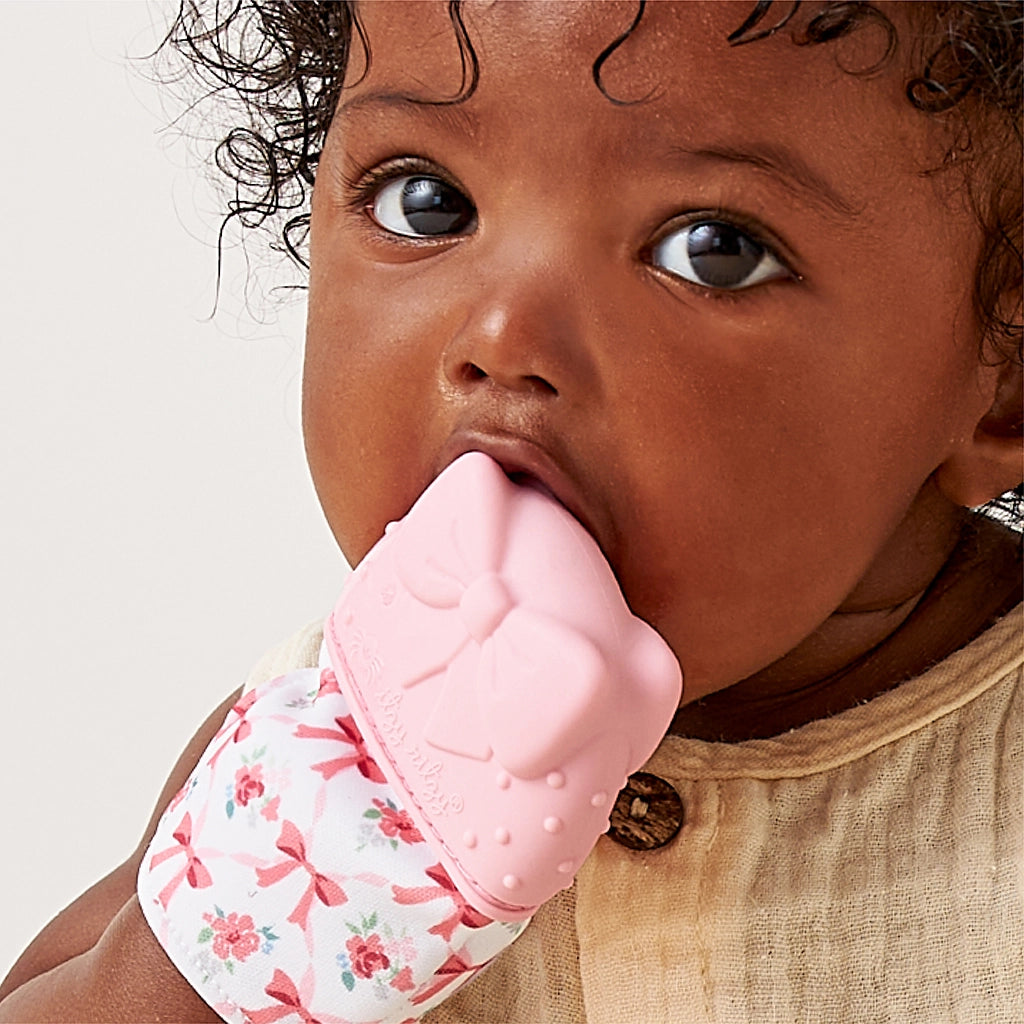 Itzy Ritzy Silicone Teething Mitt - Bow