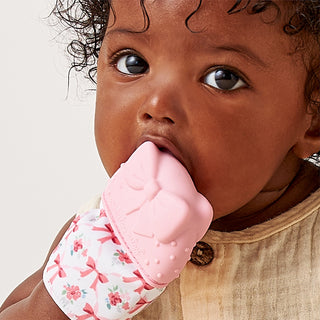 Itzy Ritzy Silicone Teething Mitt - Bow