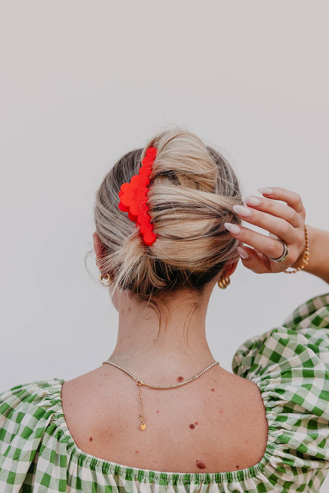 KAXI Scalloped Midi Hold Everything Claw Clip