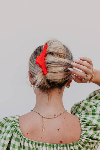 KAXI Scalloped Midi Hold Everything Claw Clip