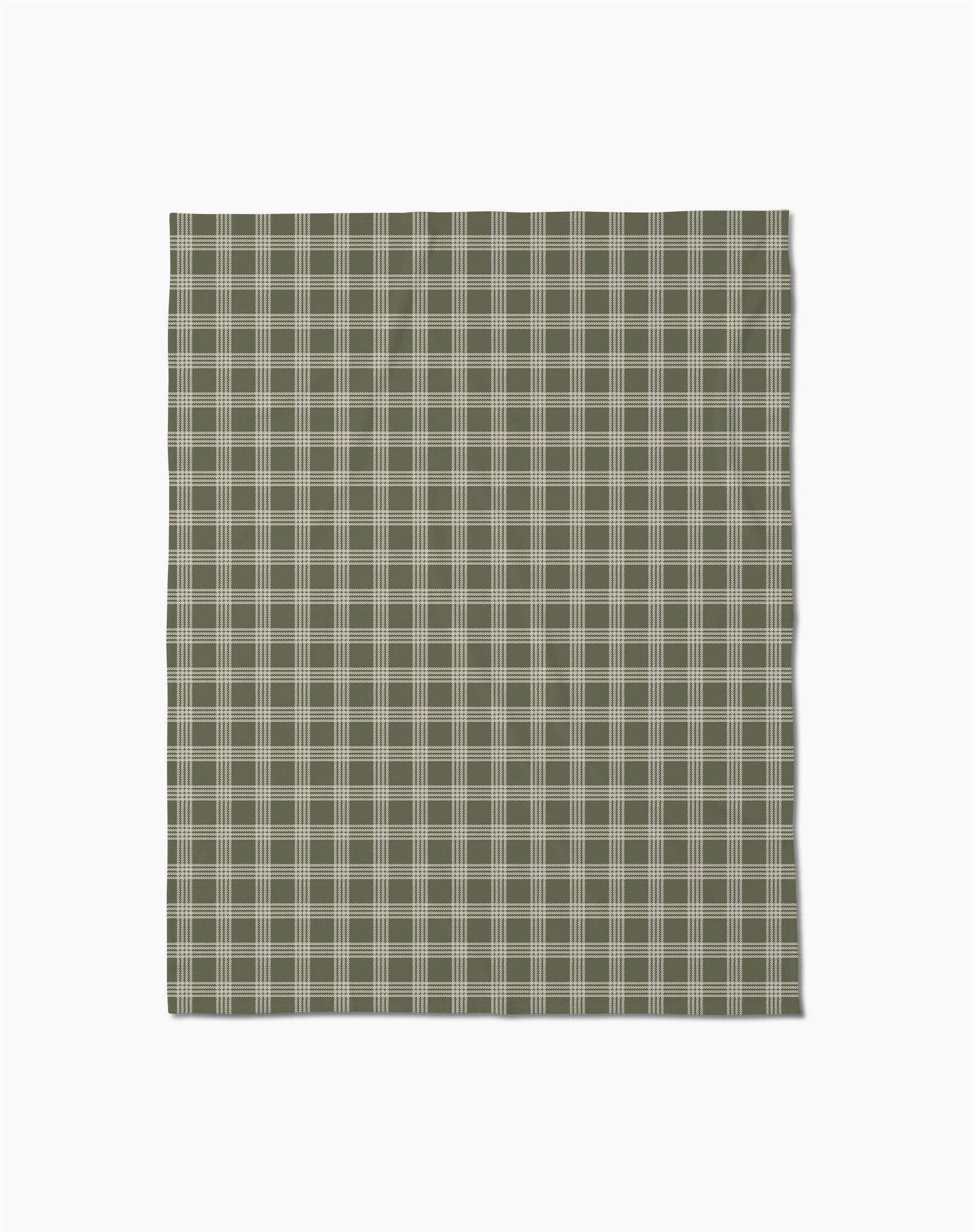 Geometry Juniper Butter Blanket