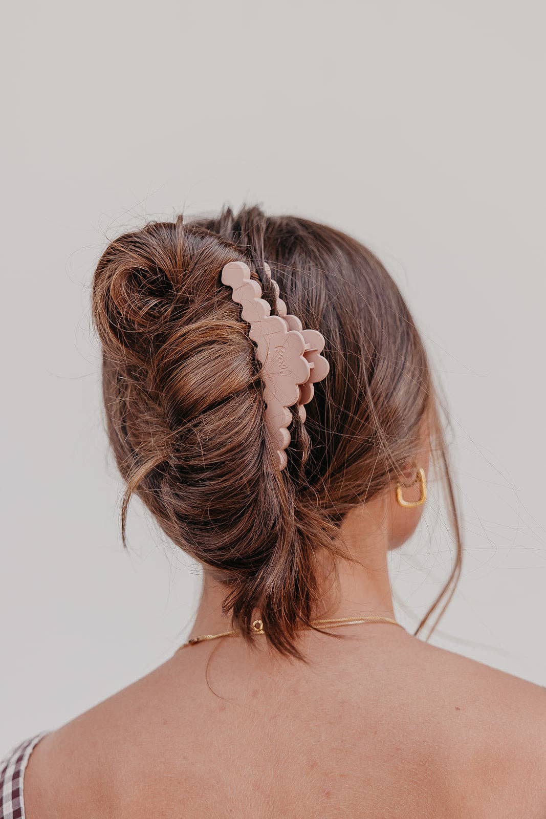 KAXI Scalloped Midi Hold Everything Claw Clip